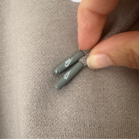 Nike x Fear of God Double Hood Sweatshirt - Picture 6 of 9